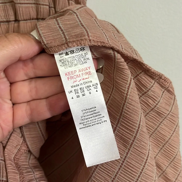 pretty little thing jumpsuit playsuit short pink check size XS - Picture 4 of 4